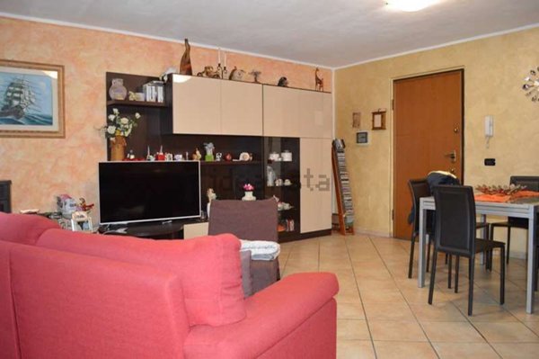 appartamento in vendita a Ceriano Laghetto