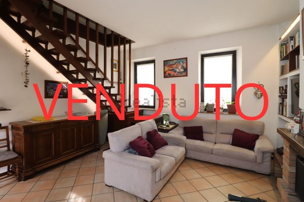appartamento in vendita a Ceriano Laghetto