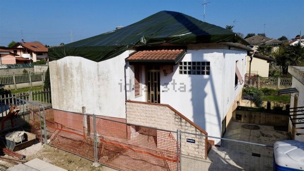 appartamento in vendita a Ceriano Laghetto