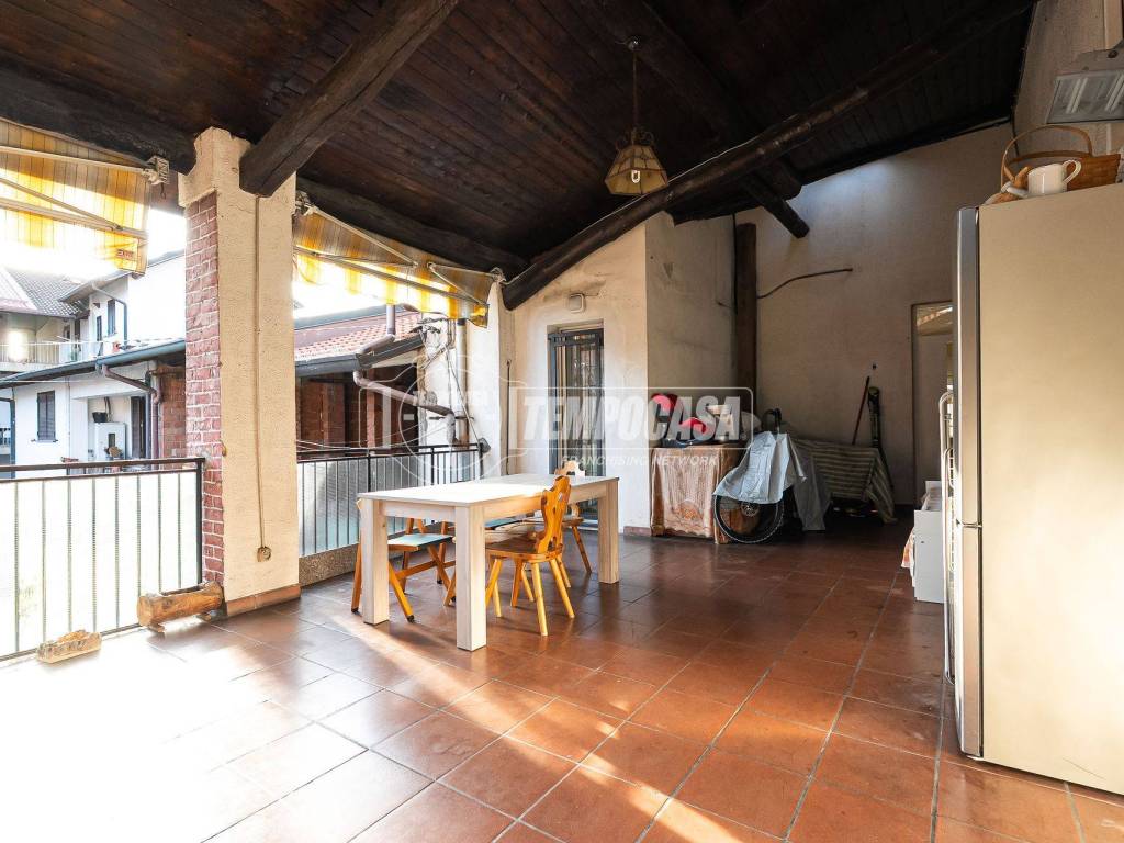 appartamento in vendita a Ceriano Laghetto