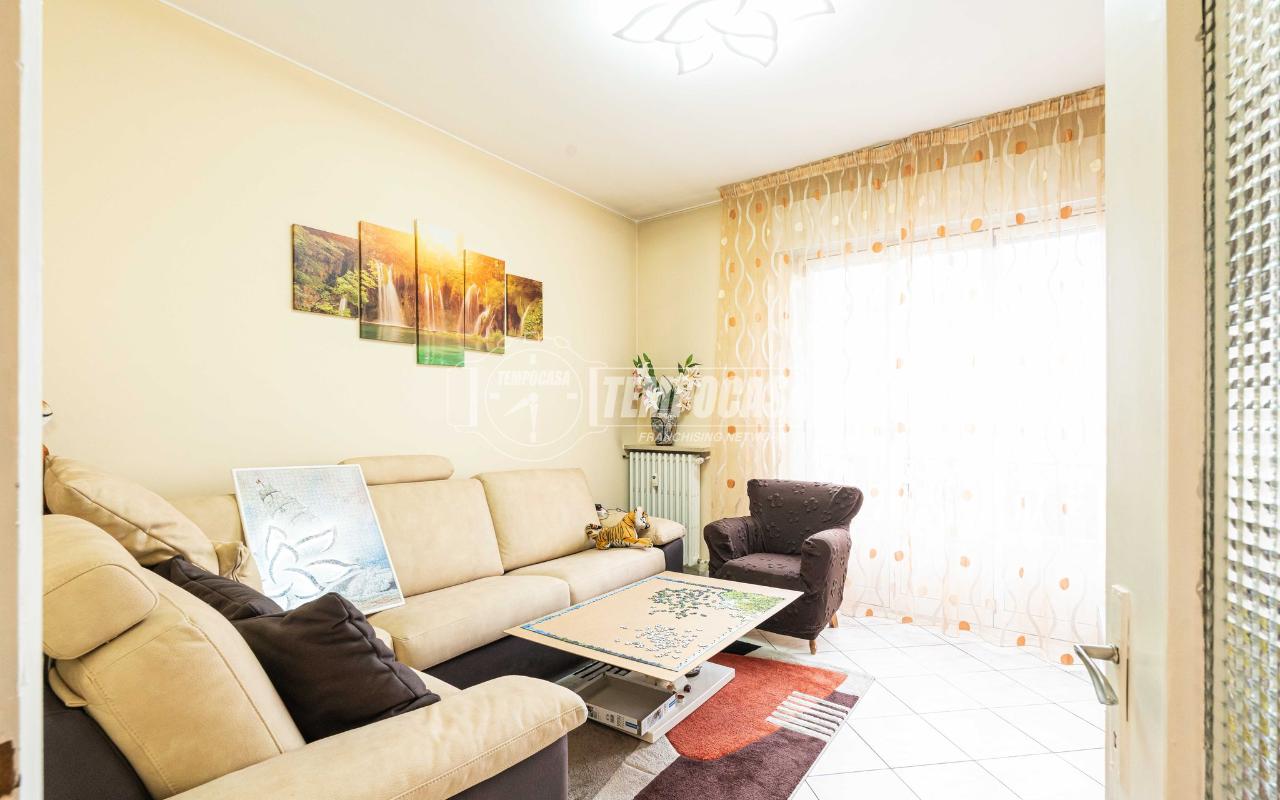 appartamento in vendita a Ceriano Laghetto