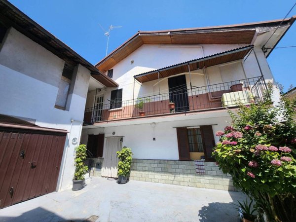 appartamento in vendita a Ceriano Laghetto