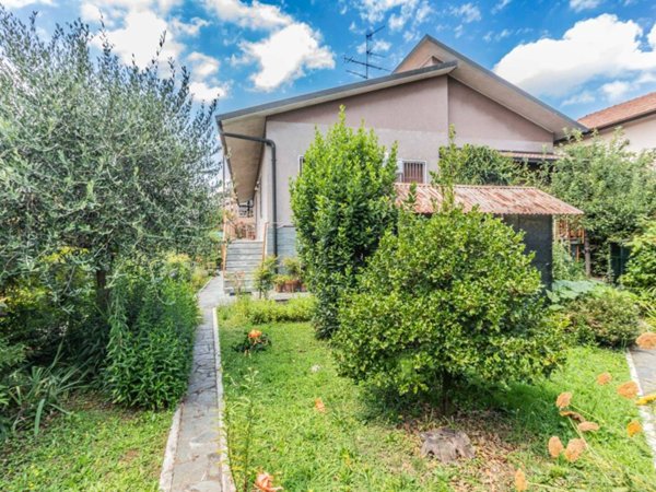 casa indipendente in vendita a Ceriano Laghetto