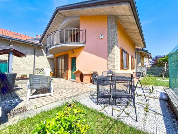 casa indipendente in vendita a Ceriano Laghetto