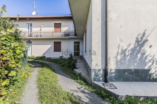 appartamento in vendita a Ceriano Laghetto