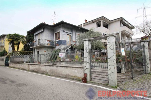 appartamento in vendita a Ceriano Laghetto