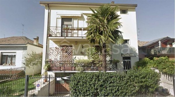 appartamento in vendita a Ceriano Laghetto