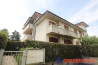 appartamento in vendita a Ceriano Laghetto