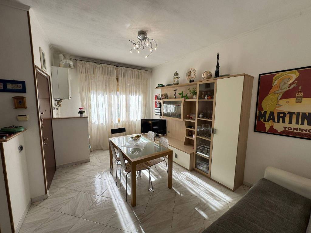 appartamento in vendita a Ceriano Laghetto