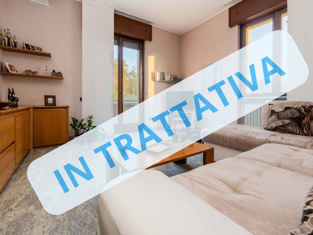 appartamento in vendita a Ceriano Laghetto