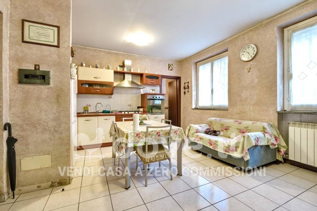 appartamento in vendita a Ceriano Laghetto