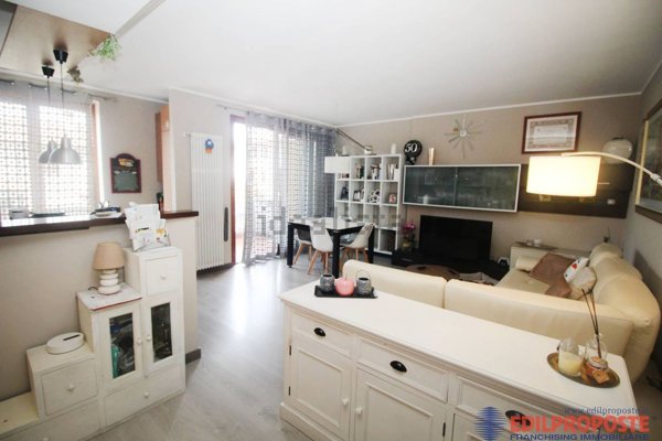 appartamento in vendita a Ceriano Laghetto