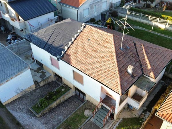 casa indipendente in vendita a Ceriano Laghetto
