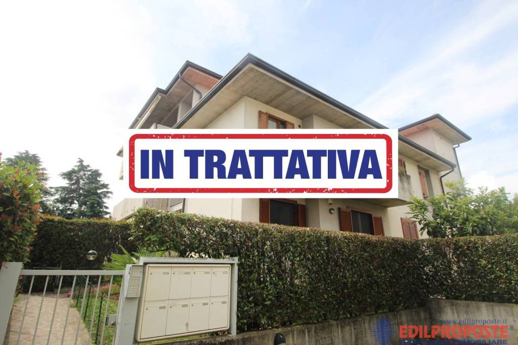 appartamento in vendita a Ceriano Laghetto