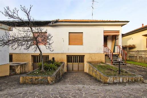 casa indipendente in vendita a Ceriano Laghetto