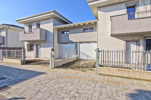 casa indipendente in vendita a Ceriano Laghetto