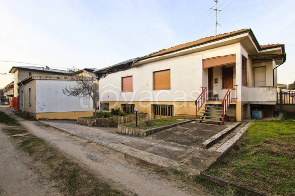 casa indipendente in vendita a Ceriano Laghetto