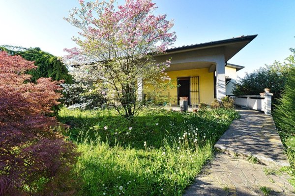 appartamento in vendita a Ceriano Laghetto