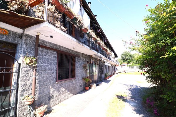 appartamento in vendita a Ceriano Laghetto in zona San Damiano