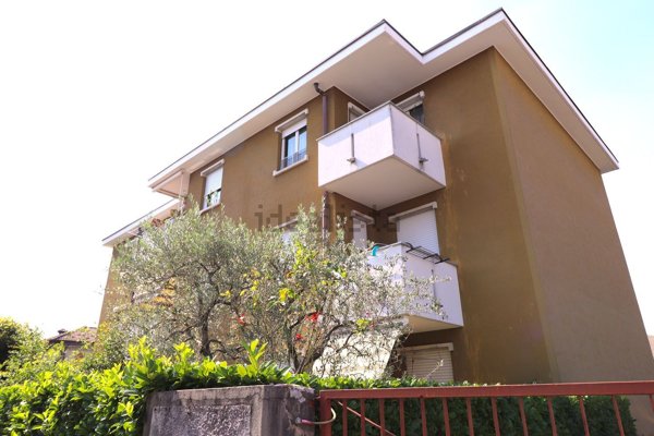appartamento in vendita a Ceriano Laghetto in zona San Damiano