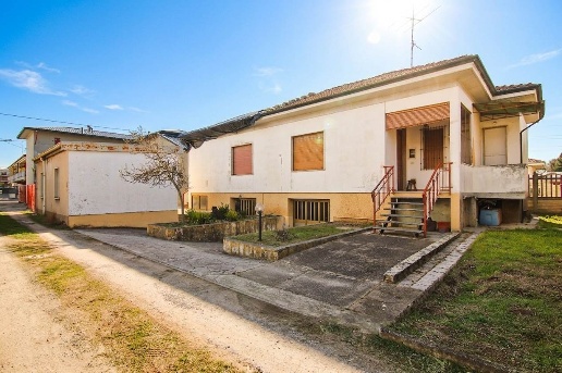 casa indipendente in vendita a Ceriano Laghetto in zona San Damiano