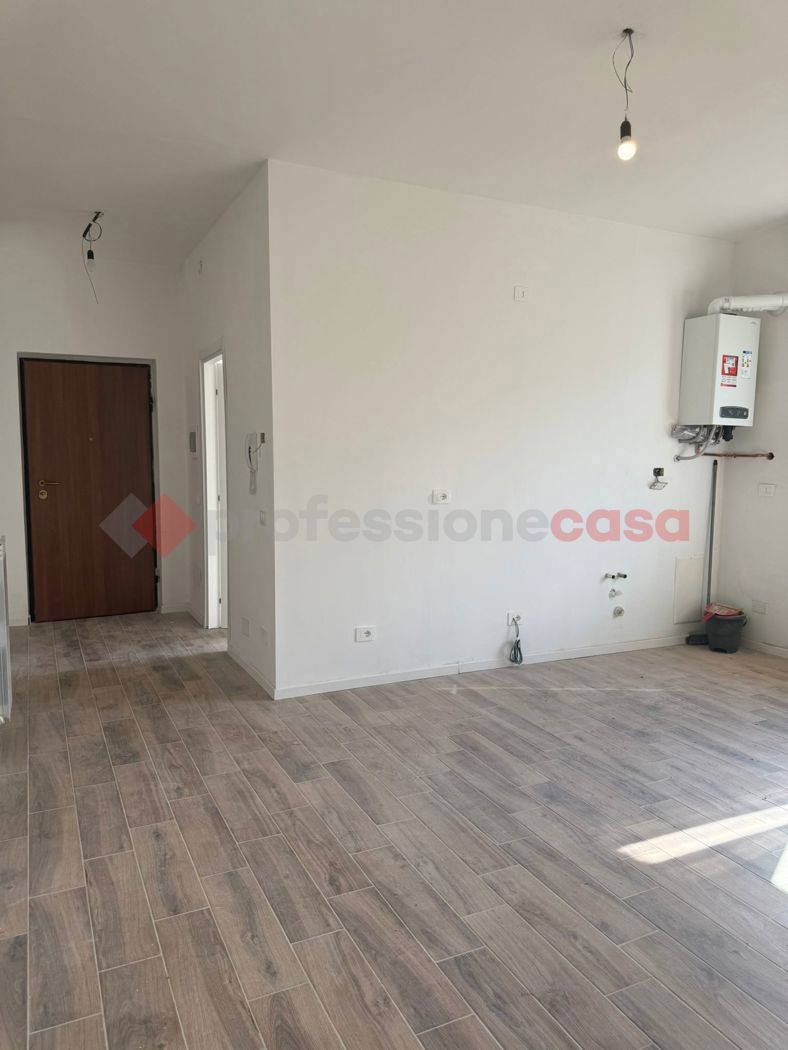 appartamento in vendita a Ceriano Laghetto in zona Dal Pozzo