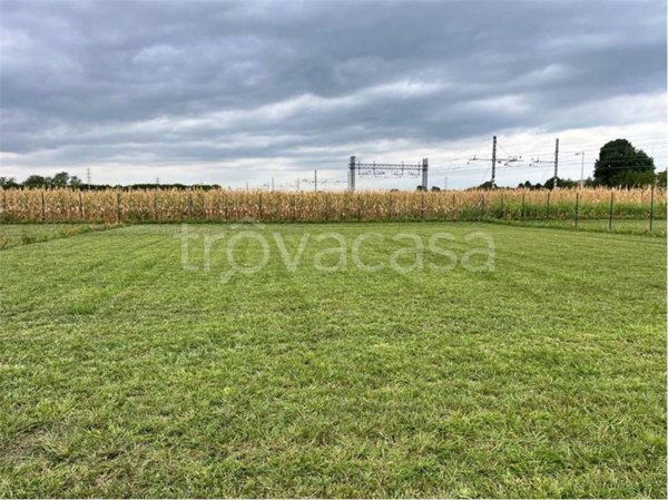 terreno agricolo in vendita a Ceriano Laghetto