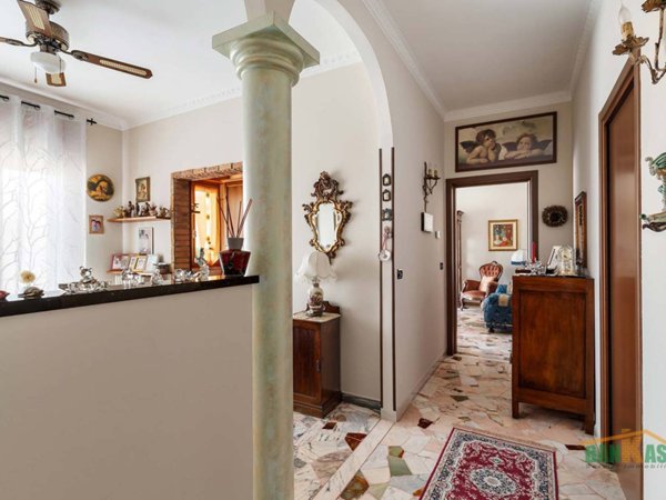 casa indipendente in vendita a Ceriano Laghetto in zona Villaggio Brollo