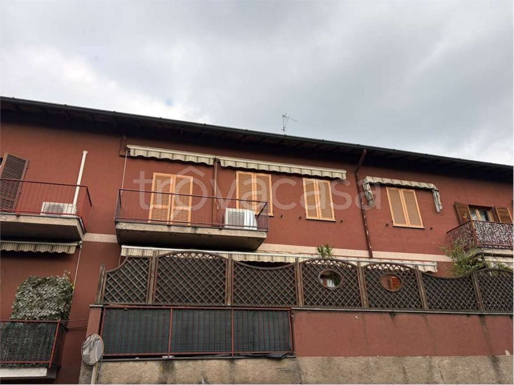 appartamento in vendita a Ceriano Laghetto in zona San Damiano