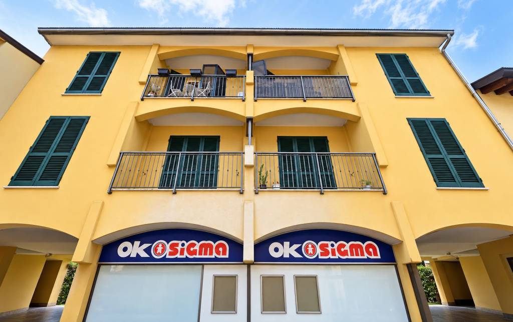 appartamento in vendita a Ceriano Laghetto in zona San Damiano