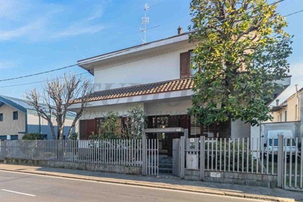 casa indipendente in vendita a Cesano Maderno