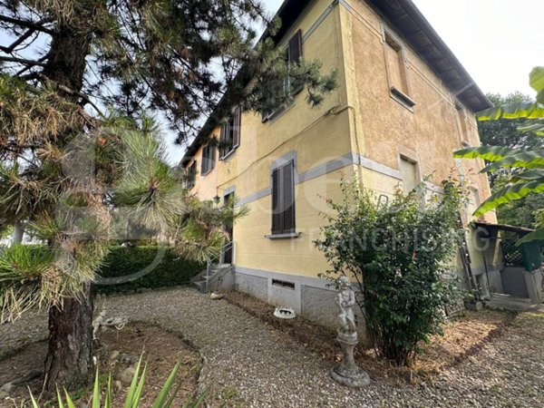 casa indipendente in vendita a Cesano Maderno