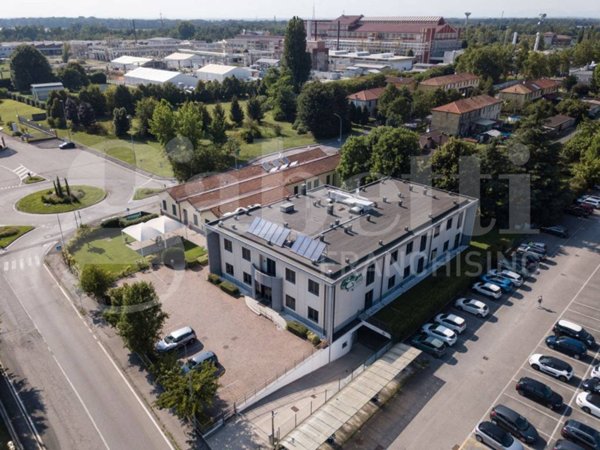 intera palazzina in vendita a Cesano Maderno