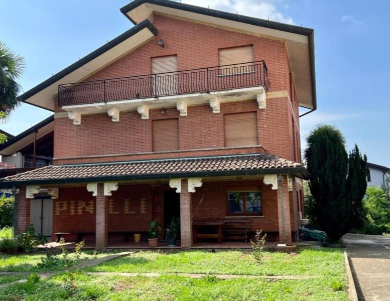 casa indipendente in vendita a Cesano Maderno