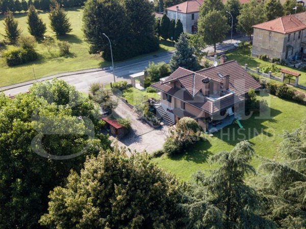 casa indipendente in vendita a Cesano Maderno