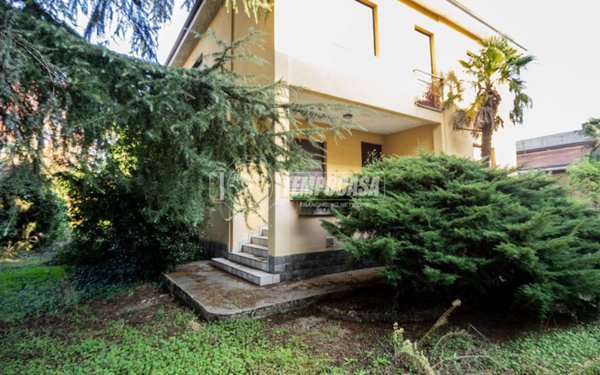 casa indipendente in vendita a Cesano Maderno