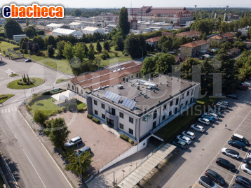 negozio in vendita a Cesano Maderno