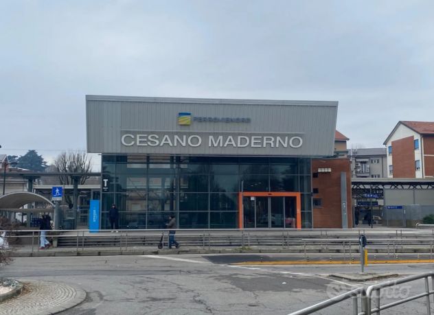 negozio in vendita a Cesano Maderno