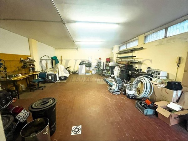 negozio in vendita a Cesano Maderno