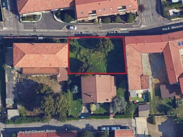 terreno edificabile in vendita a Cesano Maderno in zona Binzago