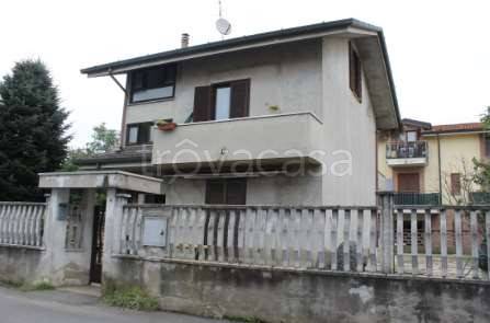 casa indipendente in vendita a Cesano Maderno