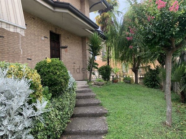 casa indipendente in vendita a Cesano Maderno