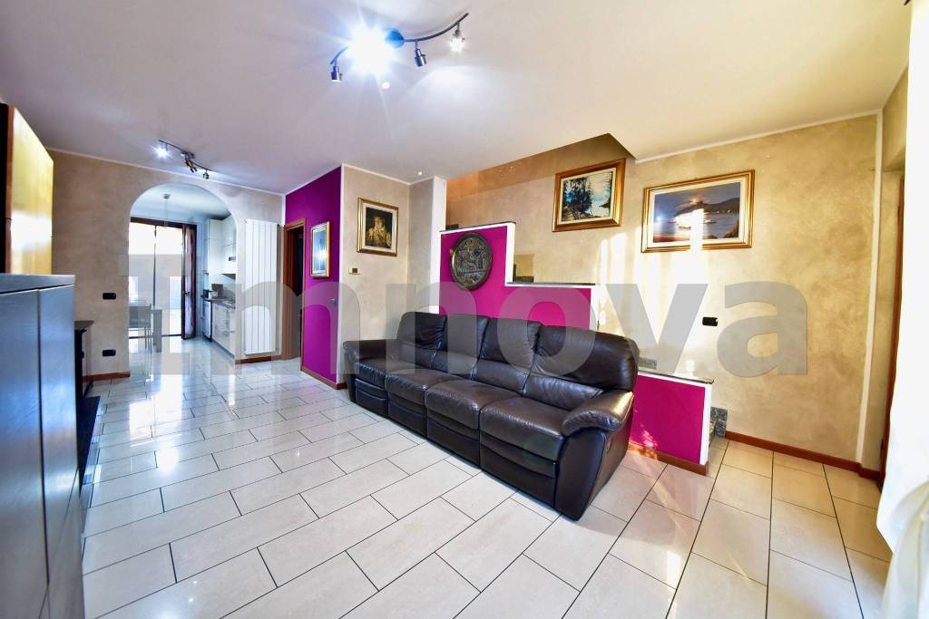 casa indipendente in vendita a Cesano Maderno