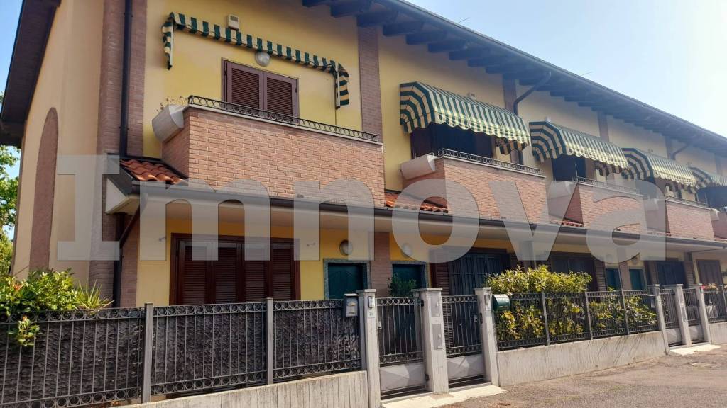 casa indipendente in vendita a Cesano Maderno