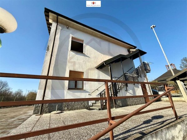 casa indipendente in vendita a Cesano Maderno