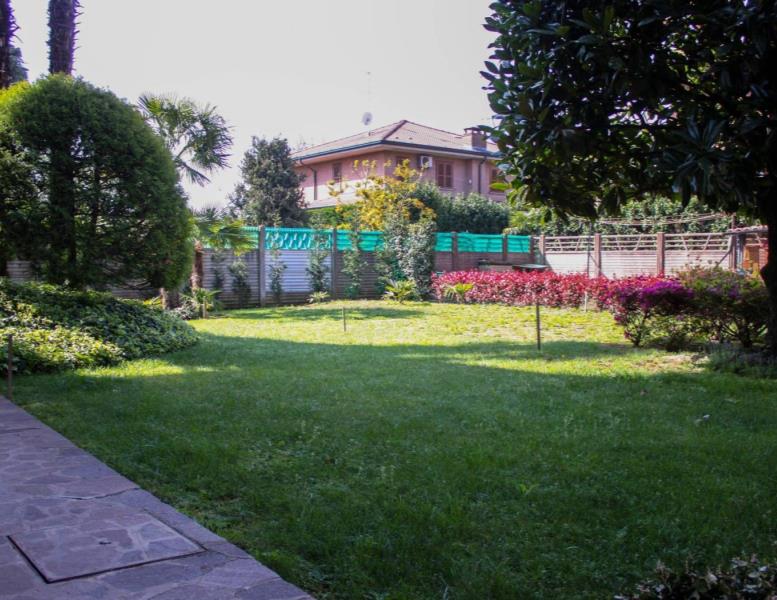 casa indipendente in vendita a Cesano Maderno