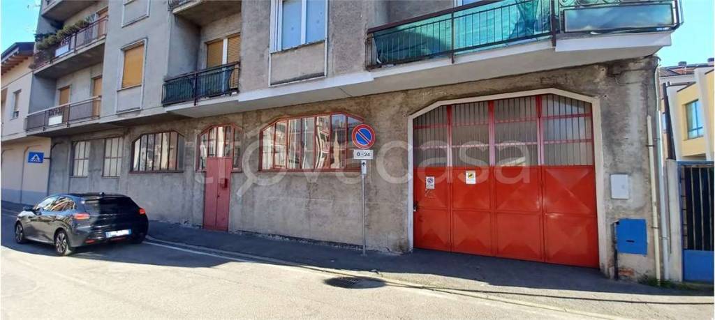 negozio in vendita a Cesano Maderno