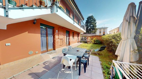 appartamento in vendita a Cesano Maderno in zona Binzago