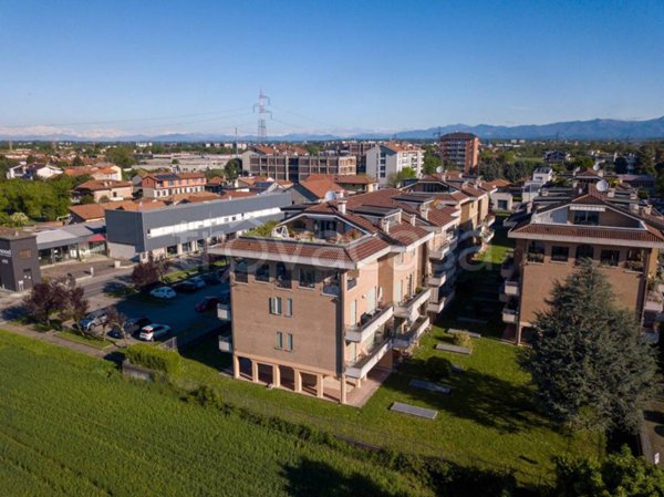appartamento in vendita a Cesano Maderno in zona Cassina Savina