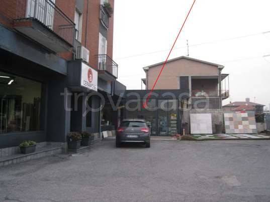 negozio in vendita a Cesano Maderno